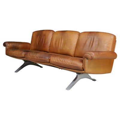 Ds-31 3-Seater Sofa in Patinated Cognac Leather from de Sede, Switzerland, 1970s-TRW-1719584