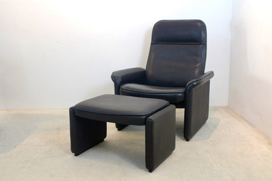 DS-50 Adjustable Lounge Chair and Ottoman in Soft Thick Black Neck Leather from de Sede, 1970s, Set of 2