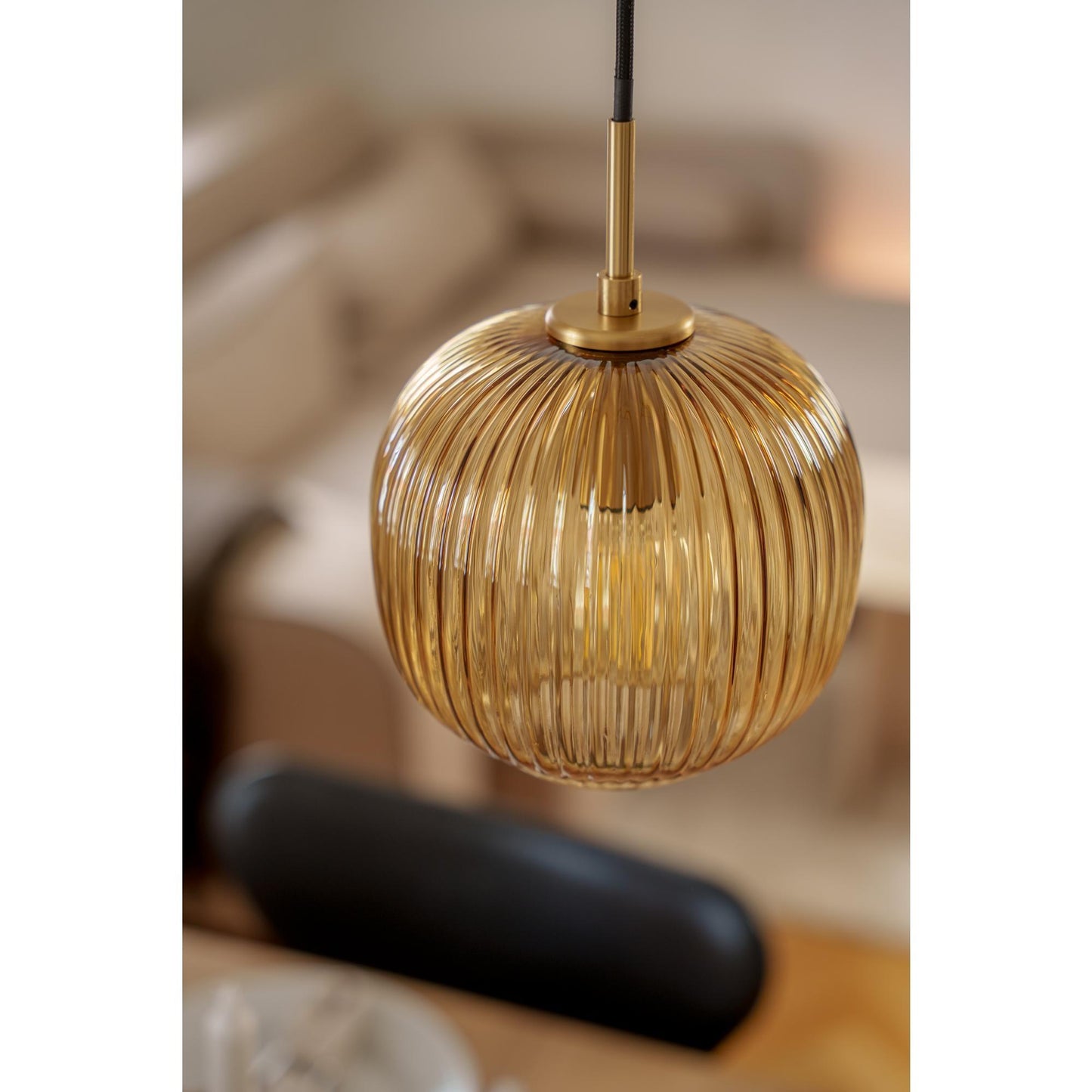 Edgeform Vibra Pendant Ø18 Amber