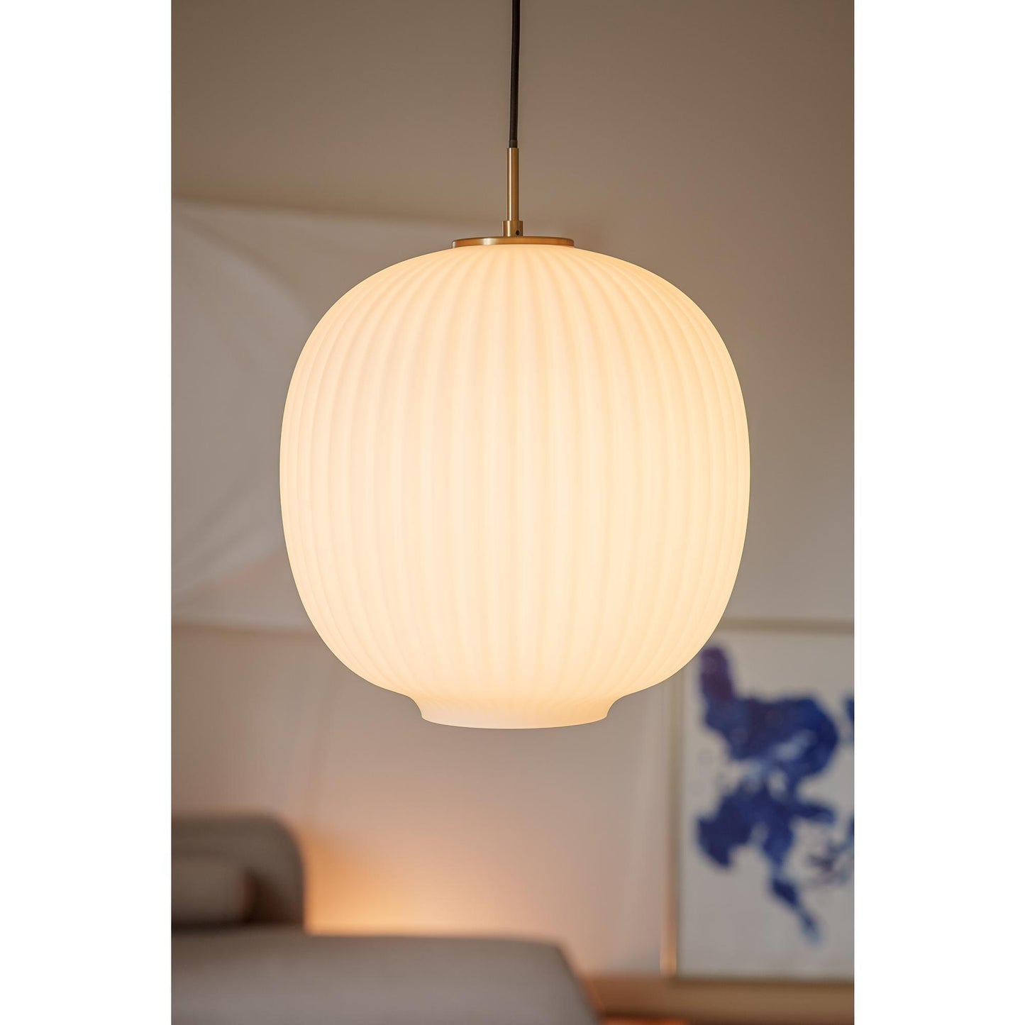 Edgeform Vibra Pendant Ø35 Opal