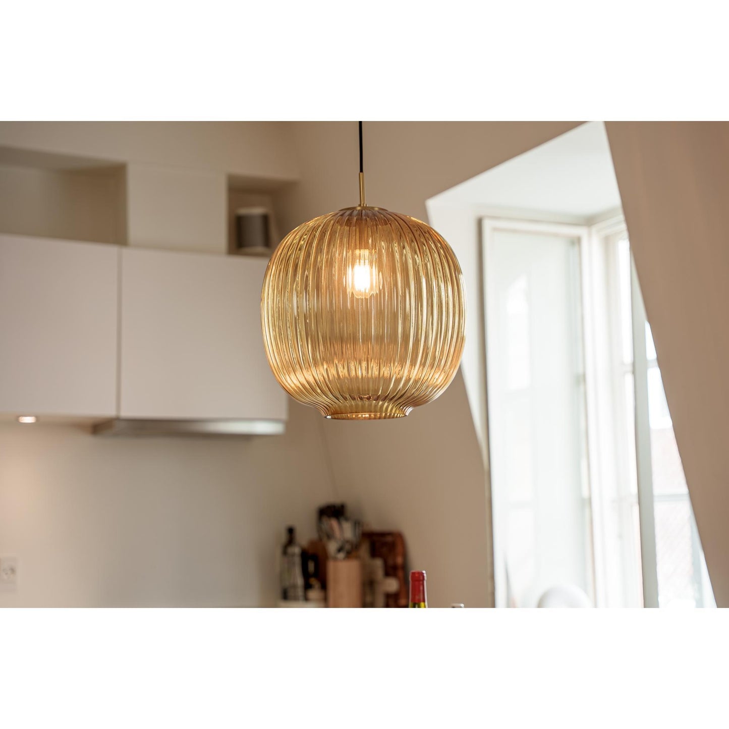 Edgeform Vibra Pendant Ø35 Amber