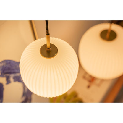 Edgeform Vibra Pendant Ø26 Opal