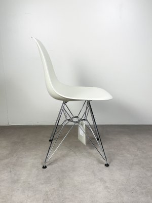 DSR Chairs by Charles and Ray Eames for Vitra, 2022-UVT-2028867