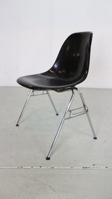 DSS Black Dining Room Chair by Charles & Ray Eames for Herman Miller, 1974-DT-2026174