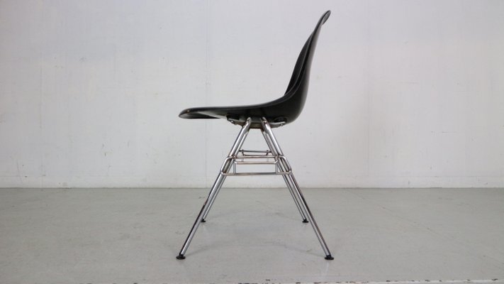 DSS Black Dining Room Chair by Charles & Ray Eames for Herman Miller, 1974-DT-2026174