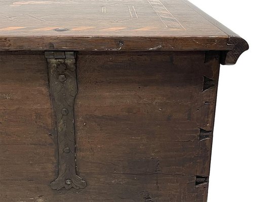 Dutch Oak Blanket Chest with Intarsia Pigeon Pattern, 1890-UCH-1819731