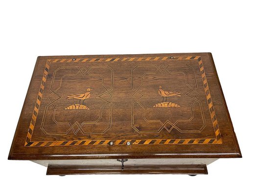 Dutch Oak Blanket Chest with Intarsia Pigeon Pattern, 1890-UCH-1819731