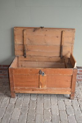 Dutch Pine Blanket Trunk, 1800s-GTG-1693417