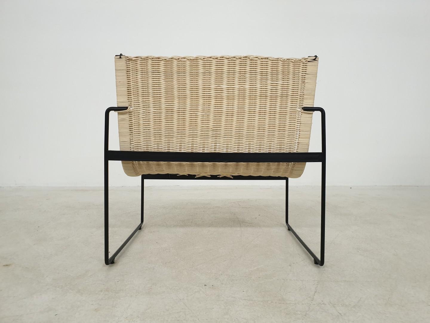 Dutch Rattan Lounge Chairs by Gregorio Vicente Cortes & Luis Onsurbe for Metz and Co, 1960s, Set of 2