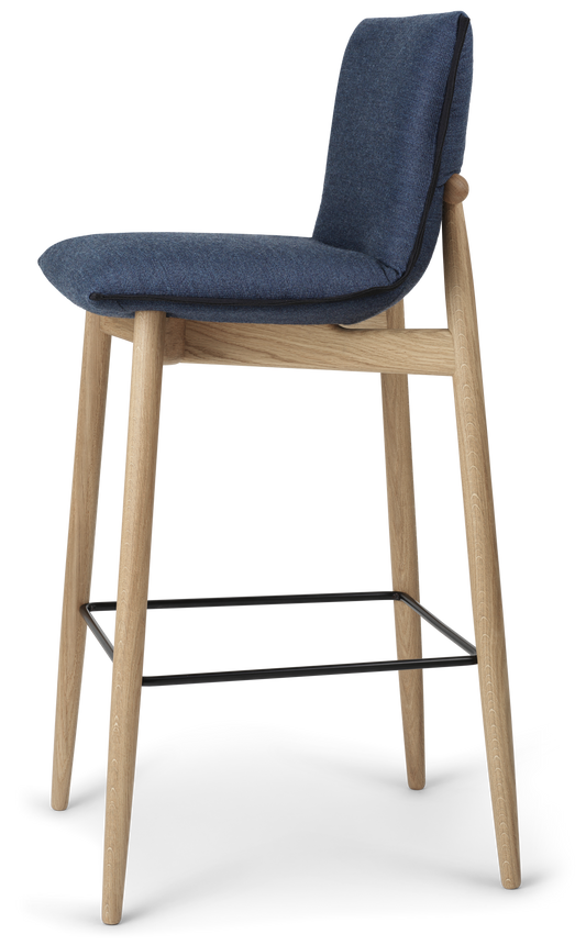 E006 EMBRACE BAR STOOL