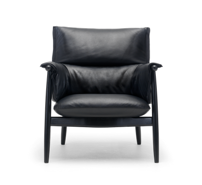 EO15 EMBRACE LOUNGE CHAIR