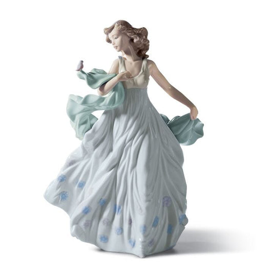 Summer Serenade Woman Figurine by Lladró