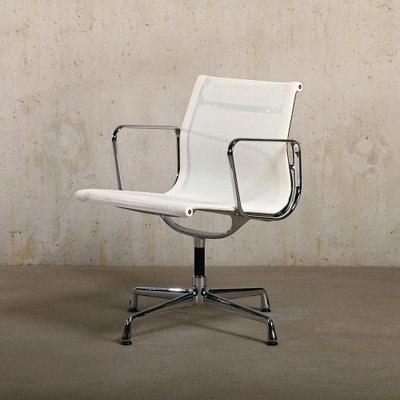 EA108 Aluminum Dining Chair in White Netweave Mesh by Charles & Ray Eames for Vitra, 2013-JK-1822987