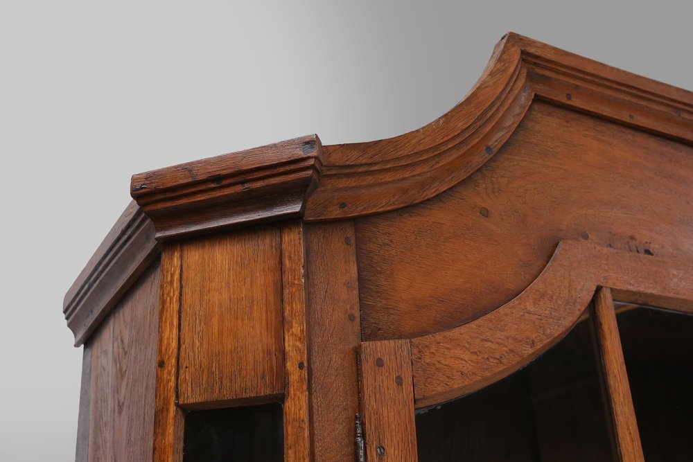 Early 18th Century German Vitrine Cabinet, 1730s