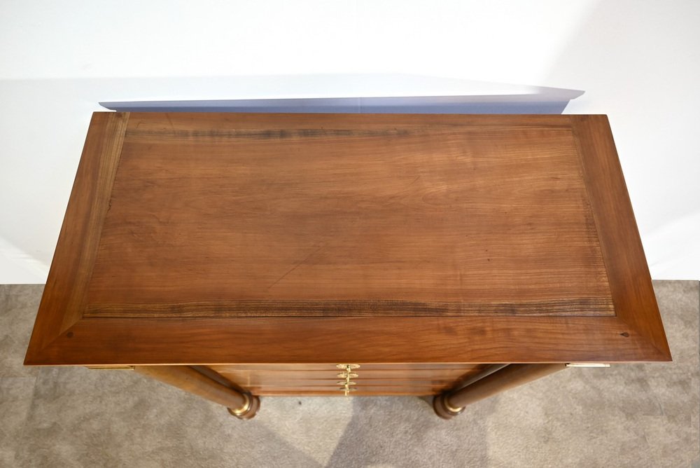 Early 19th Century Empire Chest of Drawers in Cherry Trees