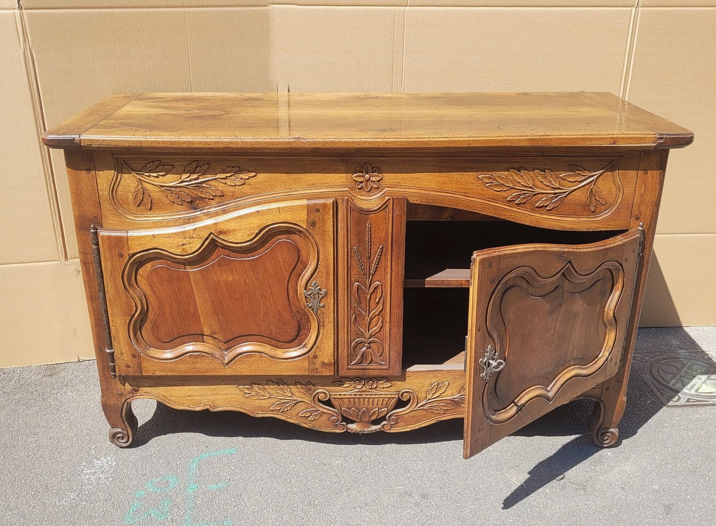 Early 19th Century Kneading Trough in Walnut