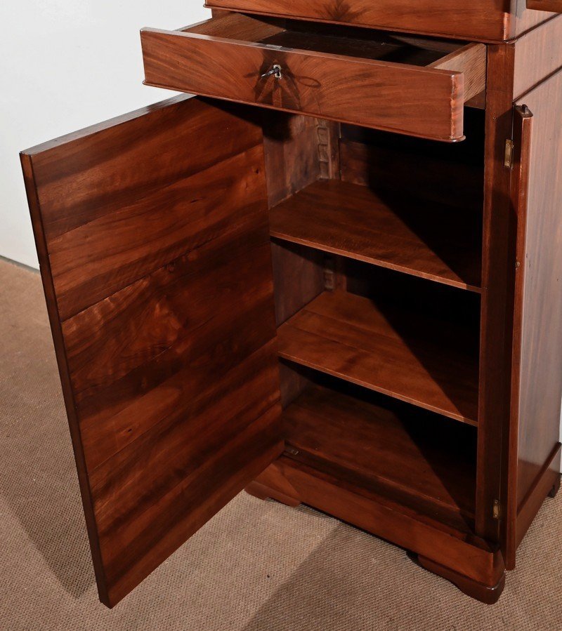 Early 19th Century Restoration Period Mahogany Cartonnier Desk with Drawers