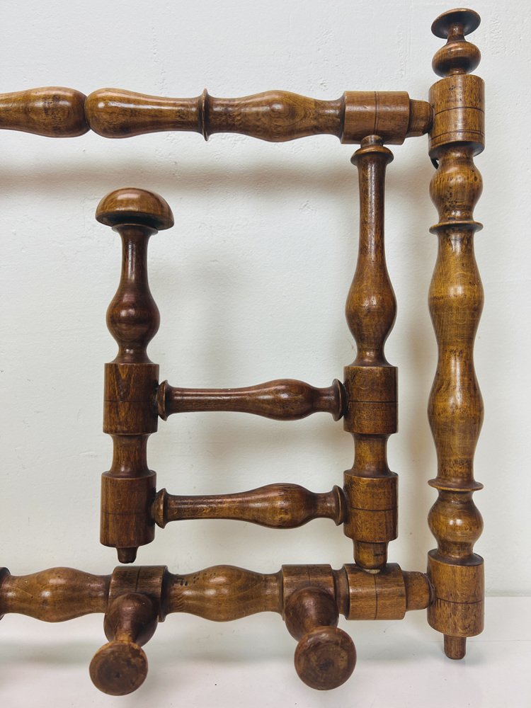 Early 20th Century Edwardian Foldable Turned Wood Wall Coat and Hat Rack, 1890s