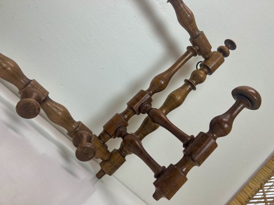 Early 20th Century Edwardian Foldable Turned Wood Wall Coat and Hat Rack, 1890s-WZZ-1420537