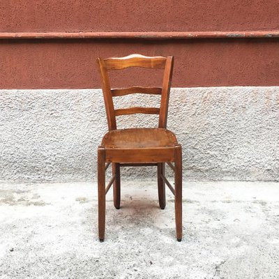 Early 20th Century Italian Walnut Chair, 1900s-GDD-1096605