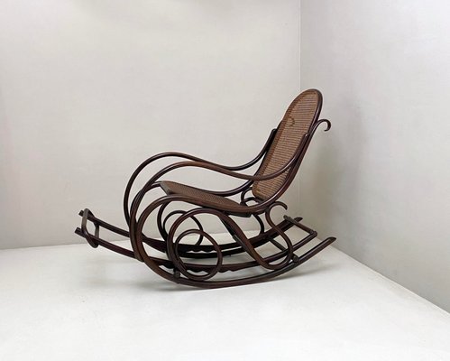 Early 20th Century Rocking Chair from Thonet-LKT-1398191