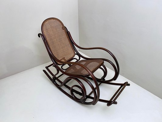 Early 20th Century Rocking Chair from Thonet-LKT-1398191