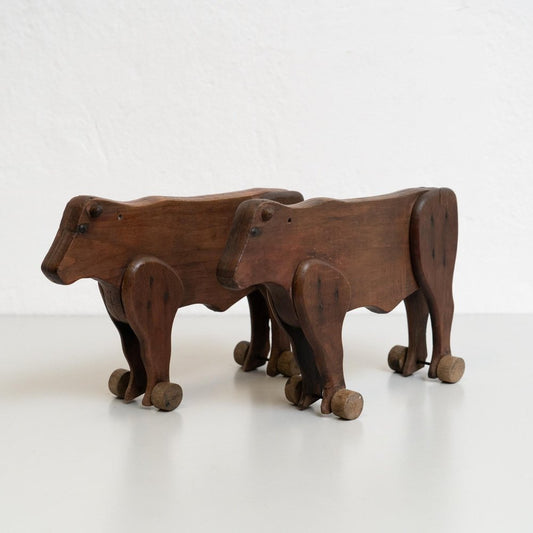 Early 20th Century Rustic Traditional Wood Cow Sculptures, Set of 2