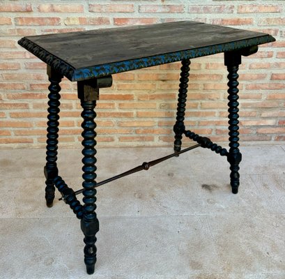 Early 20th Century Spanish Side Table with Turned Legs and Iron Stretcher, 1920s-NOU-2020055