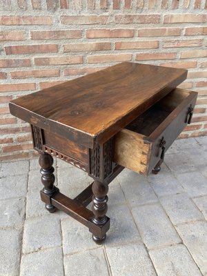 Early 20th Century Spanish Walnut Side Table-NOU-1124522