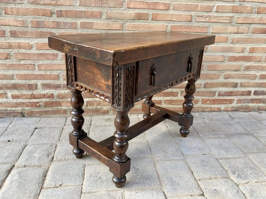 Early 20th Century Spanish Walnut Side Table-NOU-1124522