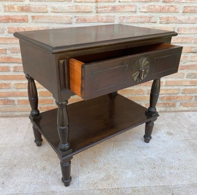 Early 20th Century Spanish Walnut Work Side Table with Large Single Drawer-NOU-1220657