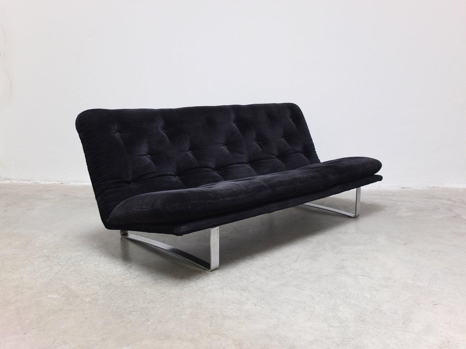 Early C684 3-Seater Sofa by Kho Liang Ie for Artifort, 1968