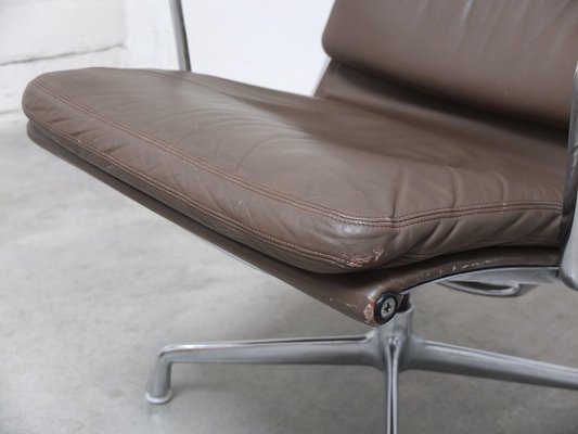 Early EA216 Swivel Lounge Chair by Eames for Herman Miller, 1960s-MHV-1771654