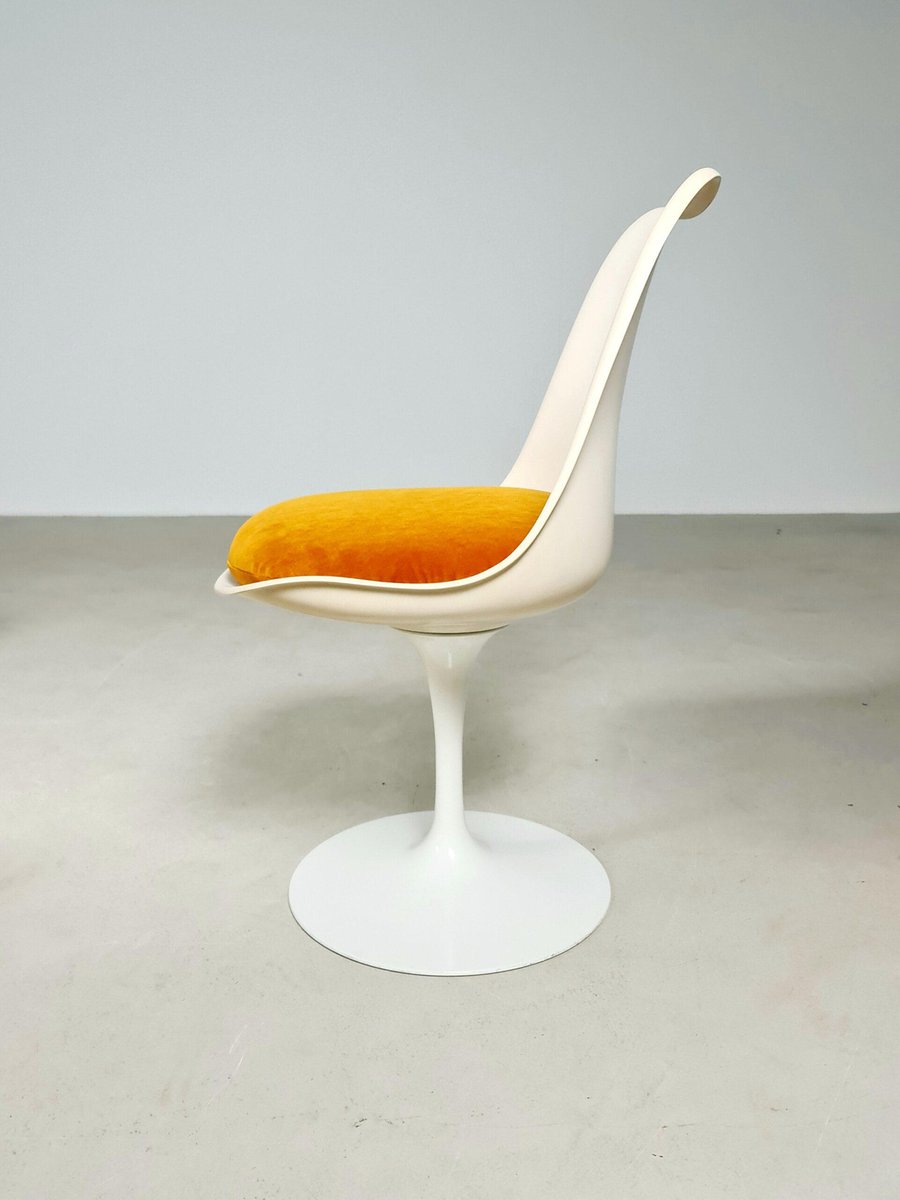 Early Edition Tulip chairs by Eero Saarinen for Knoll International, 1968, Set of 6