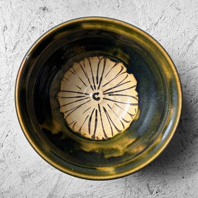 Early Shōwa Period Ceramic Japanese Bowl with Floral Pattern, 1950s-DWL-1821270