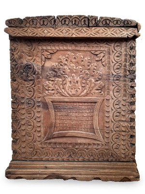 Early Spanish Gothic Renaissance Chest-KEU-2036193