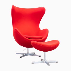 Egg Chair with Pouf by Arne Jacobsen for Fritz Hansen, 1980s, Set of 2-KNM-1770858