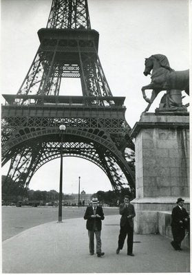 Eiffel Tower, Paris, 1955-DYV-701171