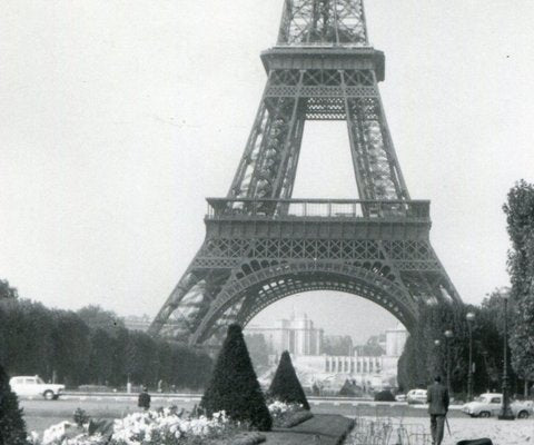 Eiffel Tower, Paris, 1955-DYV-701170