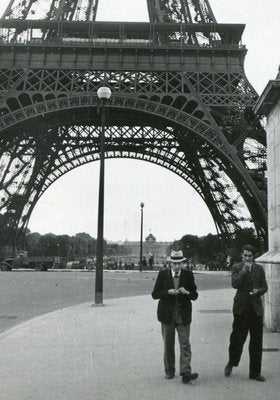 Eiffel Tower, Paris, 1955-DYV-701171