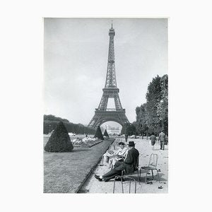 Eiffel Tower, Paris, 1955-DYV-701170