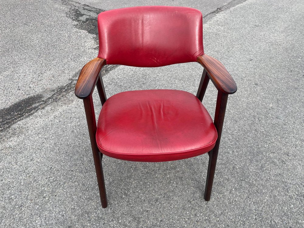 Elbow Armchair in Original Red Leather by Erik Kirkegaard for Hong Möbelfabrik, 1965