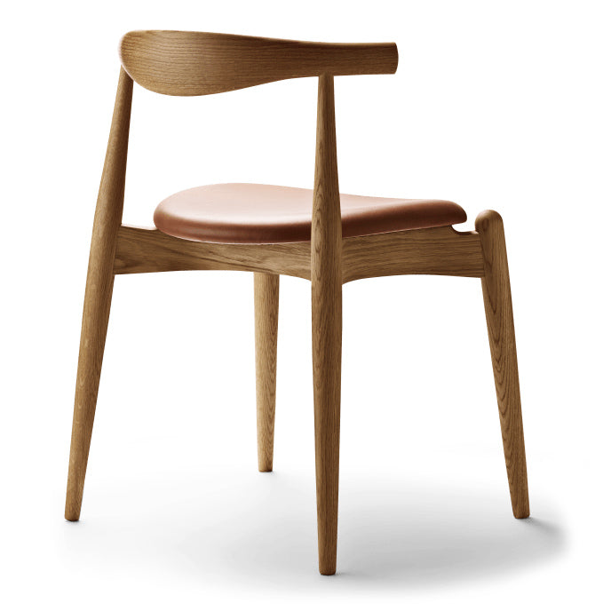 CH20 | Elbow Chair by Carl Hansen & Søn #Oak / Oiled / Leather Sif 95