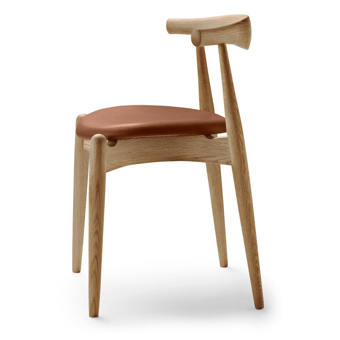 CH20 | Elbow Chair by Carl Hansen & Søn #Oak / Oiled / Leather Sif 95