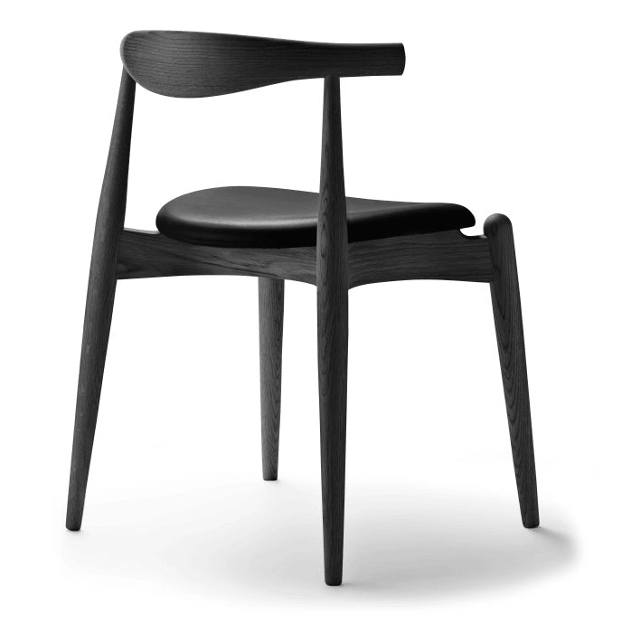 CH20 | Elbow Chair by Carl Hansen & Søn #Oak / Painted Black / Leather Thor 301