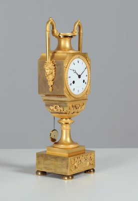 Empire French Vase Pendule, 1820s-ZLE-1154078