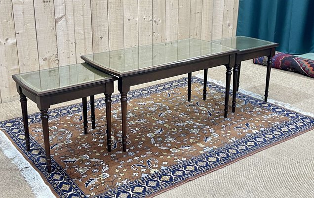 English Nesting Tables in Mahogany and Leather Top Under Glass, 1950s, Set of 3-QYF-1724022