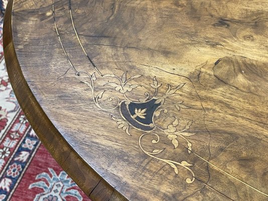 English Pedestal Table in Walnut Veneer, Ebony and Boxwood, Late 1800s-QYF-941759