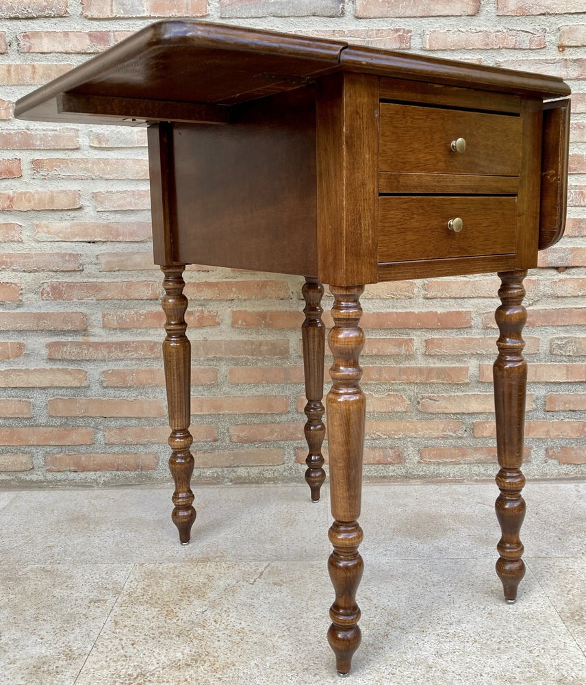 English Regency Walnut Table with Wings, 1890s