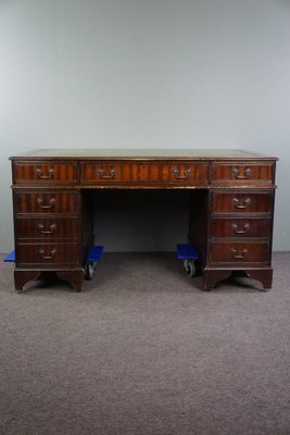 English Style Chesterfield Desk Inlaid with Green Leather-HPP-1770784